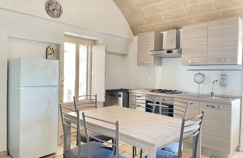 Marina di Felloniche House | Sea view trullo with Jacuzzi in Marina di Felloniche