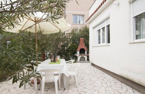Barbat na Rabu Apartment | SEA VIEW STUDIO with kitchen, balcony& aircon