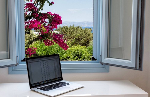 Drios Villa | SEA VIEW VILLA, IDEAL FOR RELAXATION