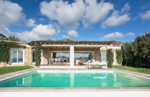 Cugnana Verde Villa | Sea view villa with private pool, 3 bedrooms, 3 bathrooms