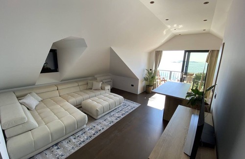 Mlini Villa | Sea view Villa with private pool just 10 min. drive to Dubrovnik