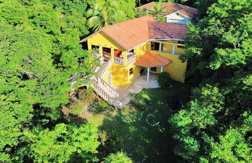 First Bight Villa | Sea Views @ Parrot Tree Plantation