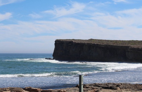 Warrenben House | Seabreeze Accommodation sleeps 4 minimum night stay