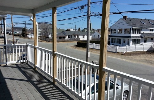 Seabrook Apartment | Seabrook Beach MULTIWEEK/LAST MINUTE DISCOUNT winter rental 9/22/25-5/14/26