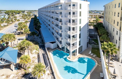 Fort Walton Beach Condo | Seacrest 715A is an efficiency on the Gulf side of Okaloosa Island by RedAwning