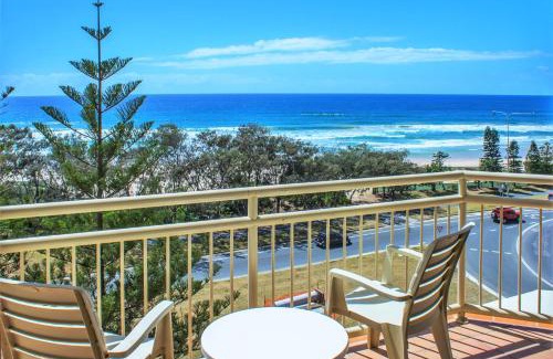 Surfers Paradise Apartment | Seacrest Beachfront Apartments Gold Coast