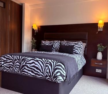 Westbourne Apartment | Seafront Apartment Azure
