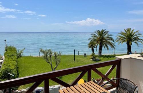Kassandra House | Seafront Family Apartment Calypso