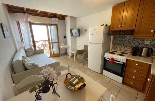 Kassandra House | Seafront Family Apartment Calypso
