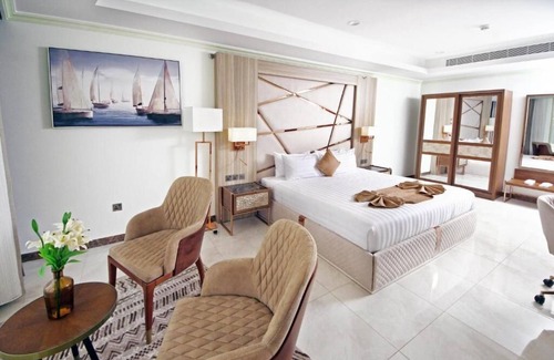 Ash Shati Hotel | Seafront Luxury Suites Jeddah Corniche