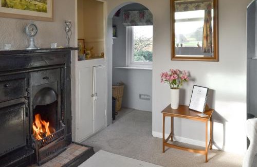 Fraisthorpe House | Searchlight Cottage
