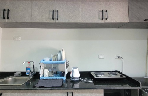 Corniche Road-Dahar Ski Chalet | Seas the Day, Centeral, Beach Front, Free Wi-Fi