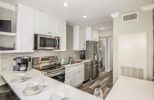 Galveston Condo | Seascape 2110 2 Bedroom Condo by RedAwning