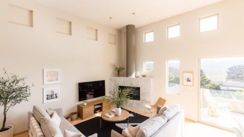 Del Mar Heights House | Seascape by AvantStay Spacious Contemporary Oasis in Del Mar