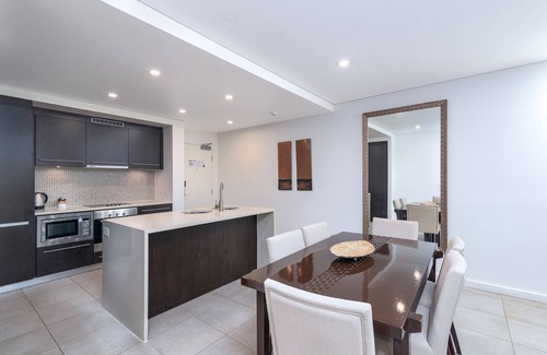 Port Douglas House | Seascape Holidays at Seascape Temple