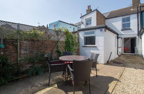 Deal Cottage | Seashell Cottage - 50 meters from the beach