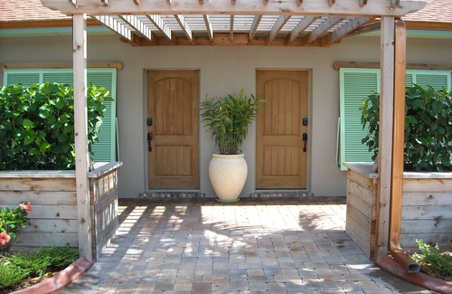 Melbourne Beach Condo | Seashell Suites Resort-Oceanfront Casual luxury and privacy.