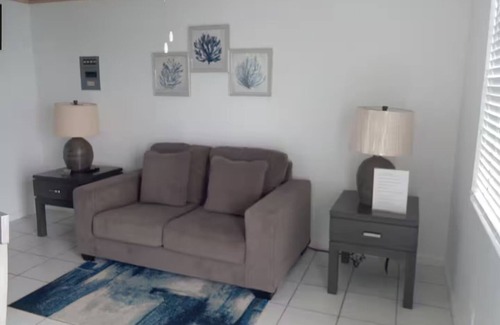 Black Point House | Seashore Sleeps Book Your Winter Getaway Now!