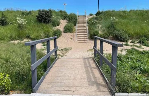 Mablethorpe and Sutton Ski Chalet | Seaside 3 bed, dog friendly Caravan in Mablethorpe