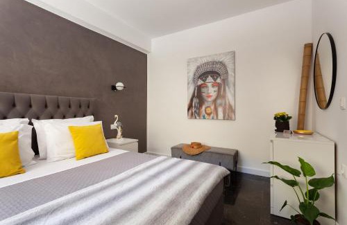Palaio Faliro Apartment | Seaside Apartment by Flisvos Marina