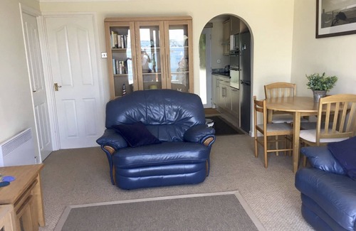 Plymouth Ski Chalet | Seaside Bolt Hole Cosy Southfacing Coastal Chalet w/Superb Panoramic Sea Views