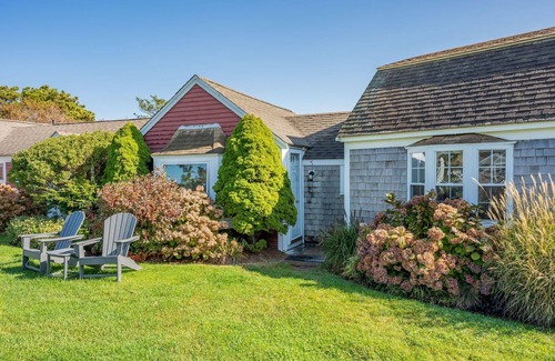 Yarmouth Cottage | Seaside Cottage with Private Beach – Your Hidden Treasure!
