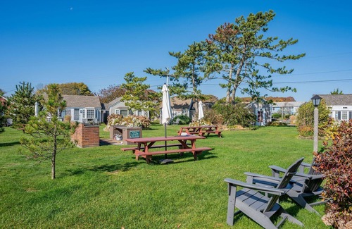 Yarmouth Cottage | Seaside Cottage with Private Beach – Your Hidden Treasure!