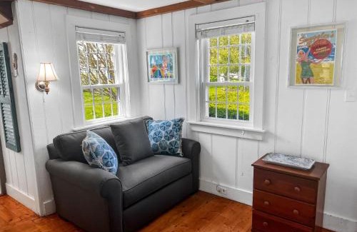 South Yarmouth House | Seaside Cottages - Cottage 27 - Compass Rose