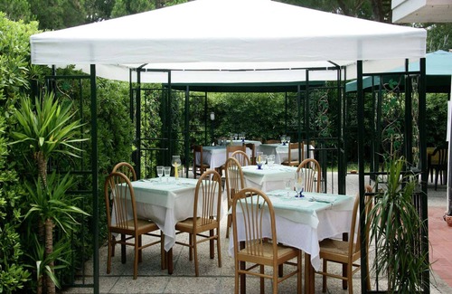 Giannella Apartment | Seaside Escape in Giannella