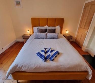 Exmouth House | Seaside, Exmouth Centre - sleeps 6+