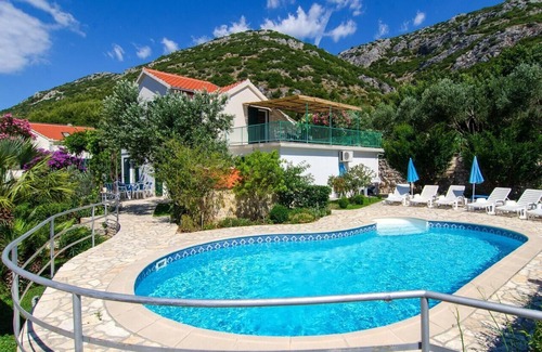 Viganj House | Seaside family friendly house with a swimming pool Viganj, Pelješac (K-10253)