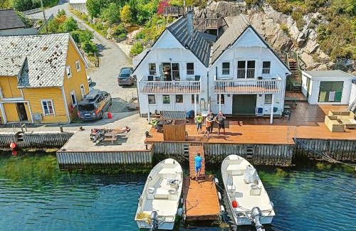 Bomlo House | Seaside Fisherman s Haven-By Traum