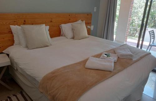 Salt Rock Bed & Breakfast | Seaside Lodge B&B