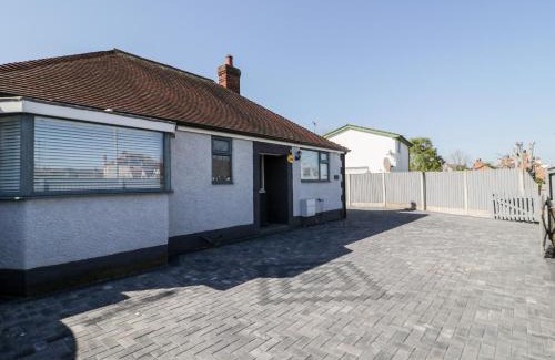 Prestatyn House | Seaside Retreat