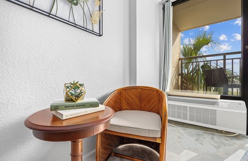 Downtown Myrtle Beach Condo | Seaside Sanctuary Oceanfront King Suite