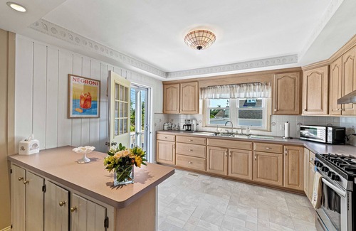 Westbrook Center House | Seaside Sanctuary steps from Long Island Sound