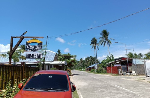 Catangnan Apartment | Seaside view a friendly neighborhood and near in many tourist spot in the island