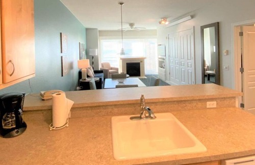 Seaside Resort | SEASIDE WORLDMARK RESORT. 2 bedrooms deluxe w/jetted bathtub. 8/16- 8/23, 2025
