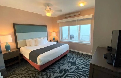 Seaside Resort | SEASIDE WORLDMARK RESORT. 2 bedrooms deluxe w/jetted bathtub. 8/16- 8/23, 2025