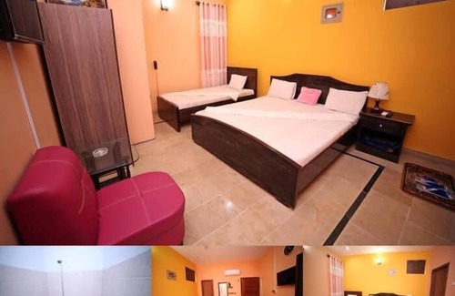 Karachi House | Seasons Inn