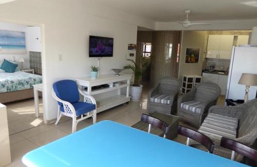 Kingsborough Apartment | Seaview Apartment Amanzimtoti