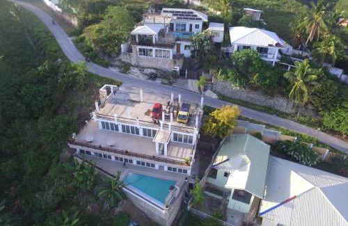 Dalaguete Apartment | Seaview Mansion Deluxe Apartment 9