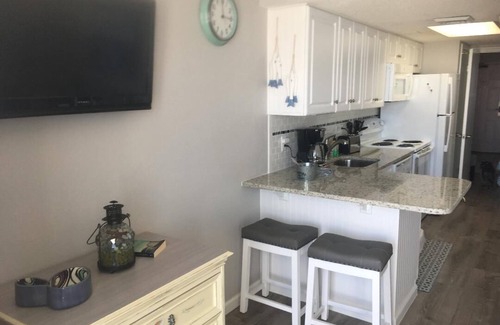 Arcadian Shores Condo | Seawatch Oceanfront A+ Condo! 59. Nt till March - 20% off monthly.