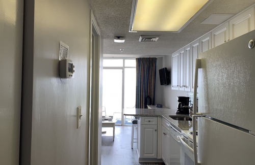 Arcadian Shores Condo | Seawatch Oceanfront A+ Condo! 59. Nt till March - 20% off monthly.