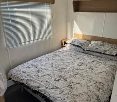Clacton-on-Sea Resort | Seawick Holiday Park Caravan Hire