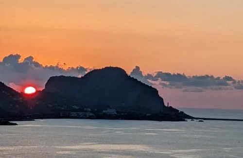 Cefalu Villa | Seawoods - Nature Experience