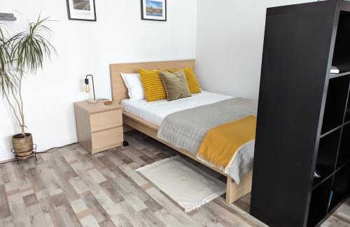 Sector 5 Apartment | Sebastian Studio Apartment