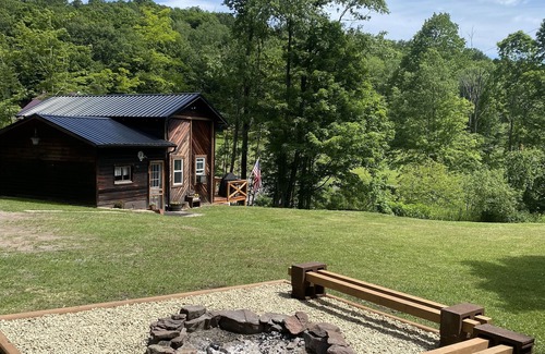 Dushore Cabin | Secluded Cabin outside of Dushore