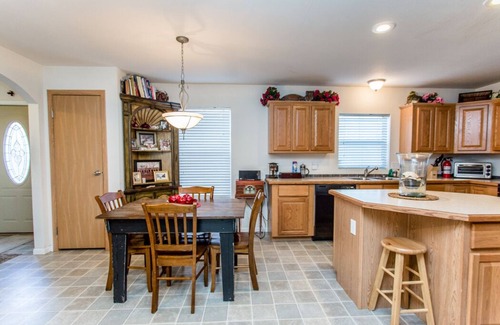 Devils Elbow Cabin | Secluded Cabin With 3 Porches & Only 7 Minutes From Ft. Leonard Wood