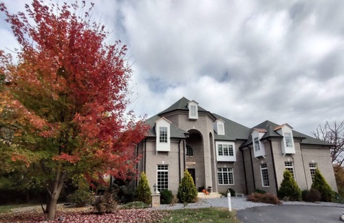 Stevensville House | Secluded Castle at Love Point